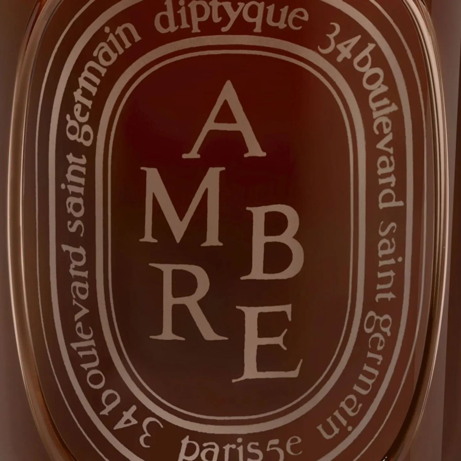 Ambre Medium candle 300g