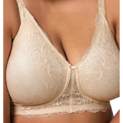 BH Amourette Charm N03