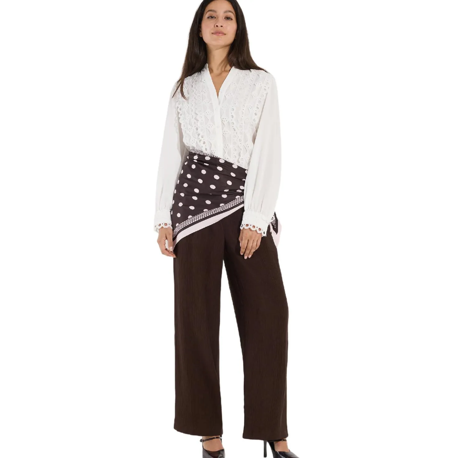 Bluse mit spitzenbesatz