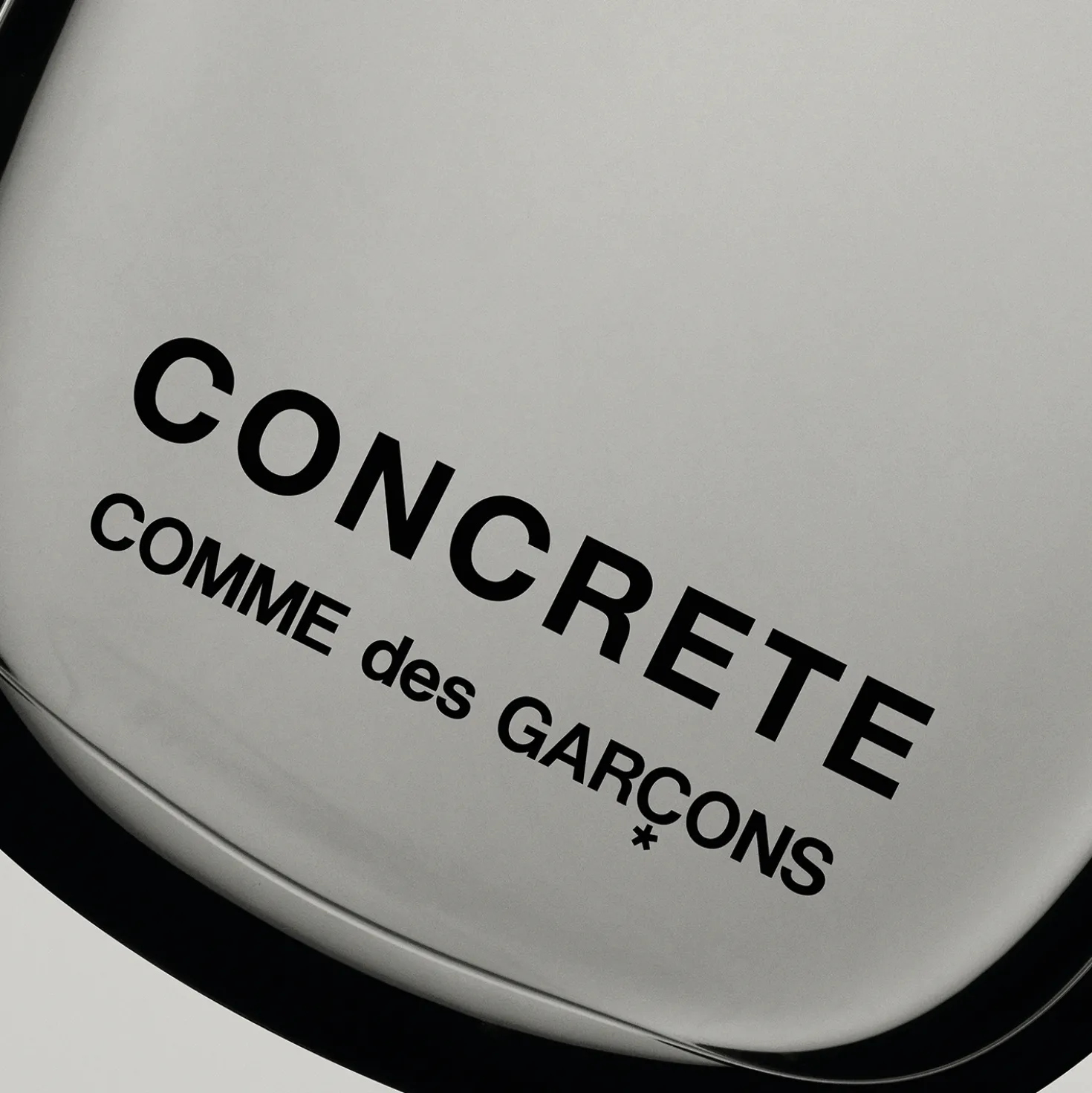 Comme des Garçons Concrete
