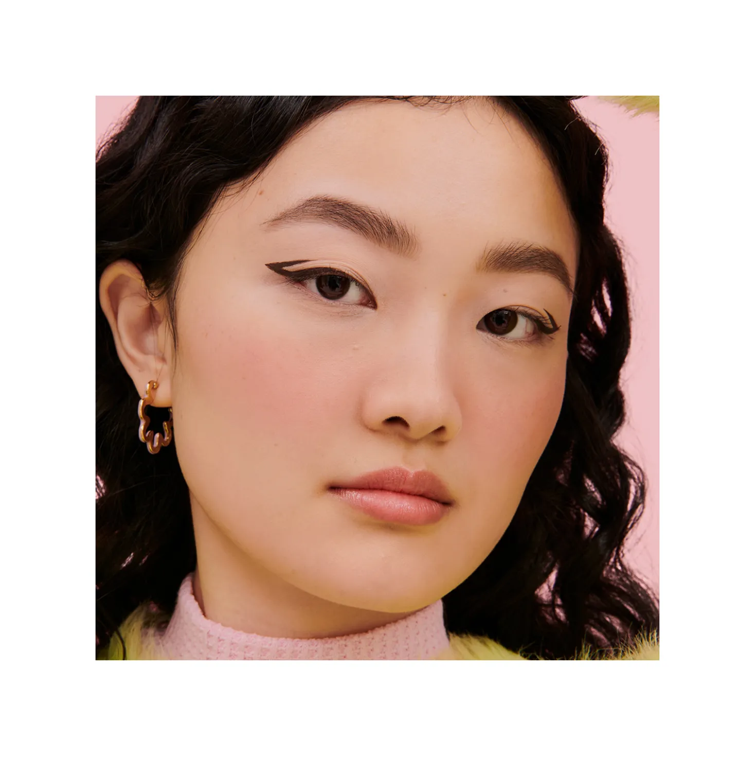 Dandelion Rouge und Brightening Powder in zartem Rosa