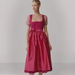 Dirndlbluse