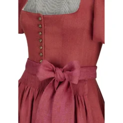 Dirndl Laura
