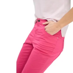 Hose Mary S