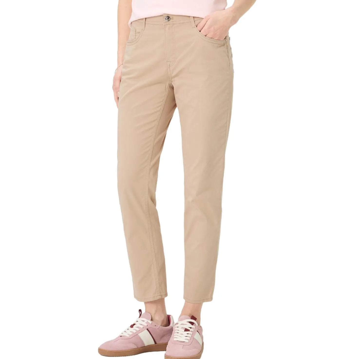 Hose Mary S