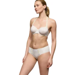 Hotpants Avero Ivory Petal