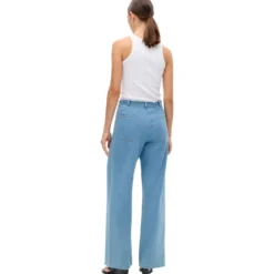 Jeans Nanny