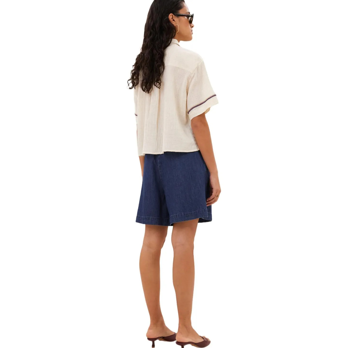 Jela embroidery blouse