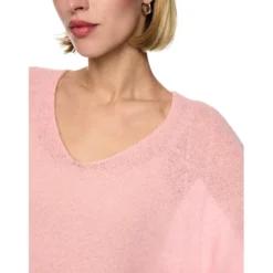 Kurzarm-pullover knitted in germany