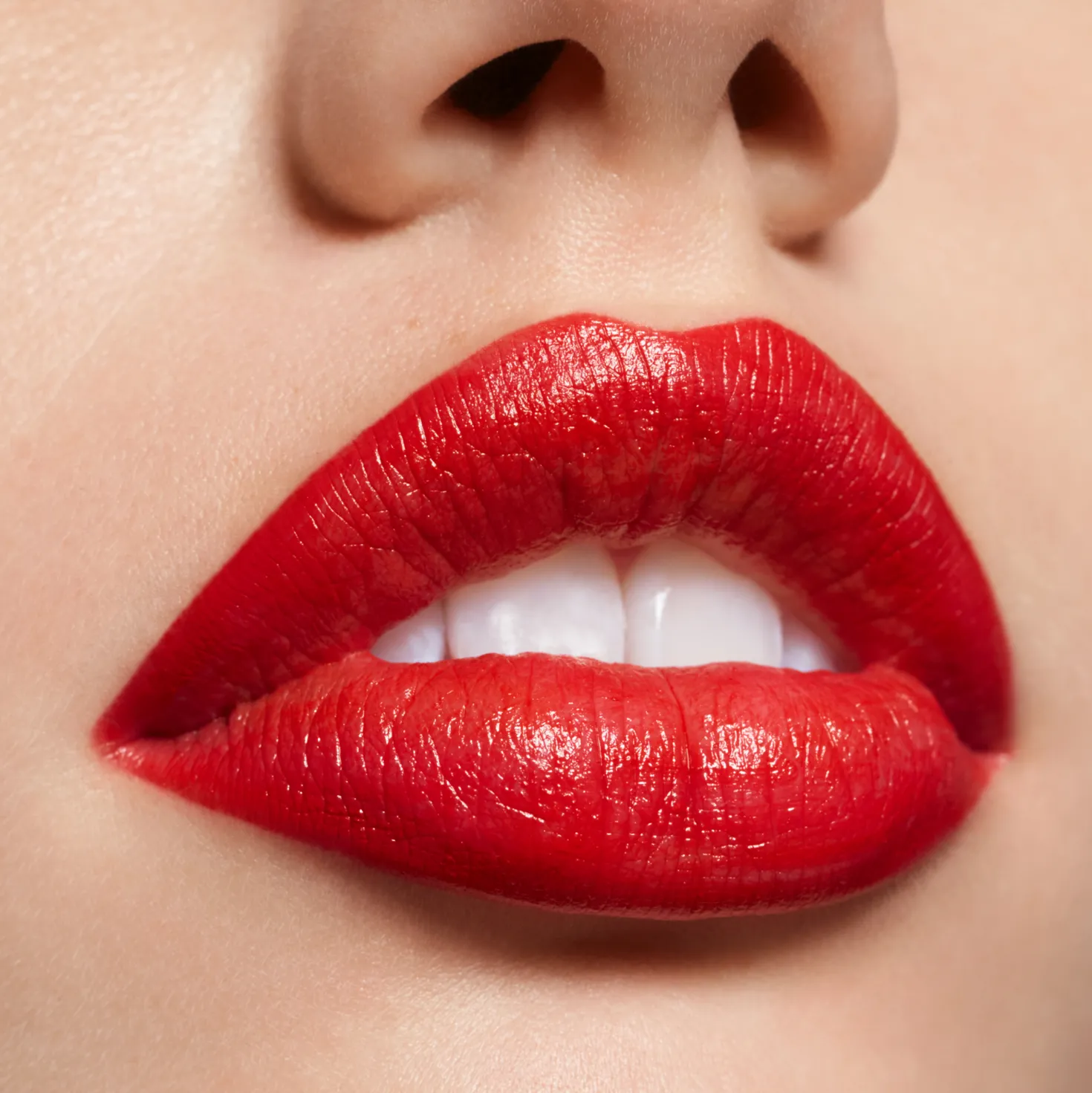 Lipstick RED ARMCHAIR