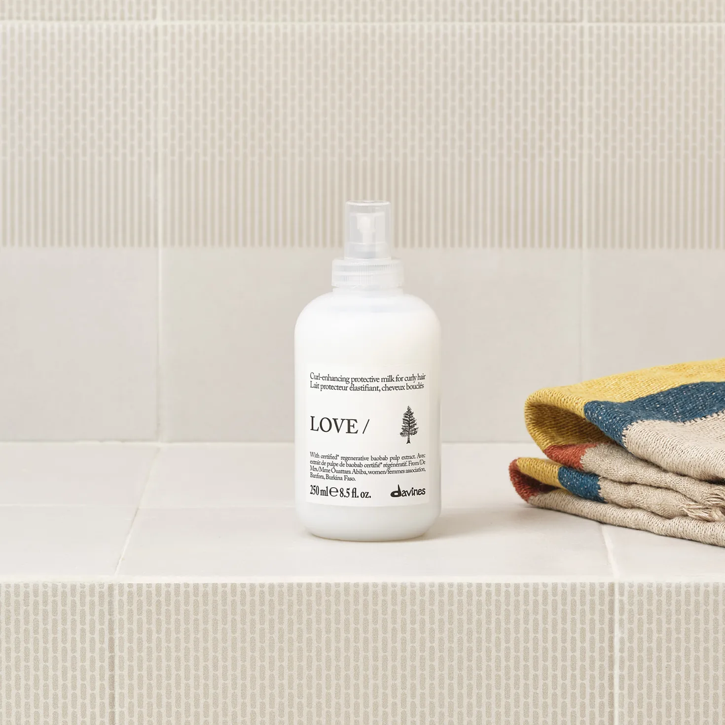 LOVE CURL Enhancing Milk