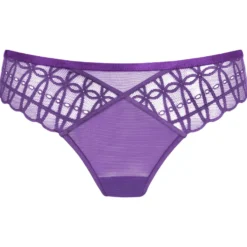 Mini-Slip Captivating