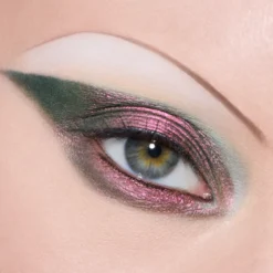 Multichrome Single Eye Shadow Compact