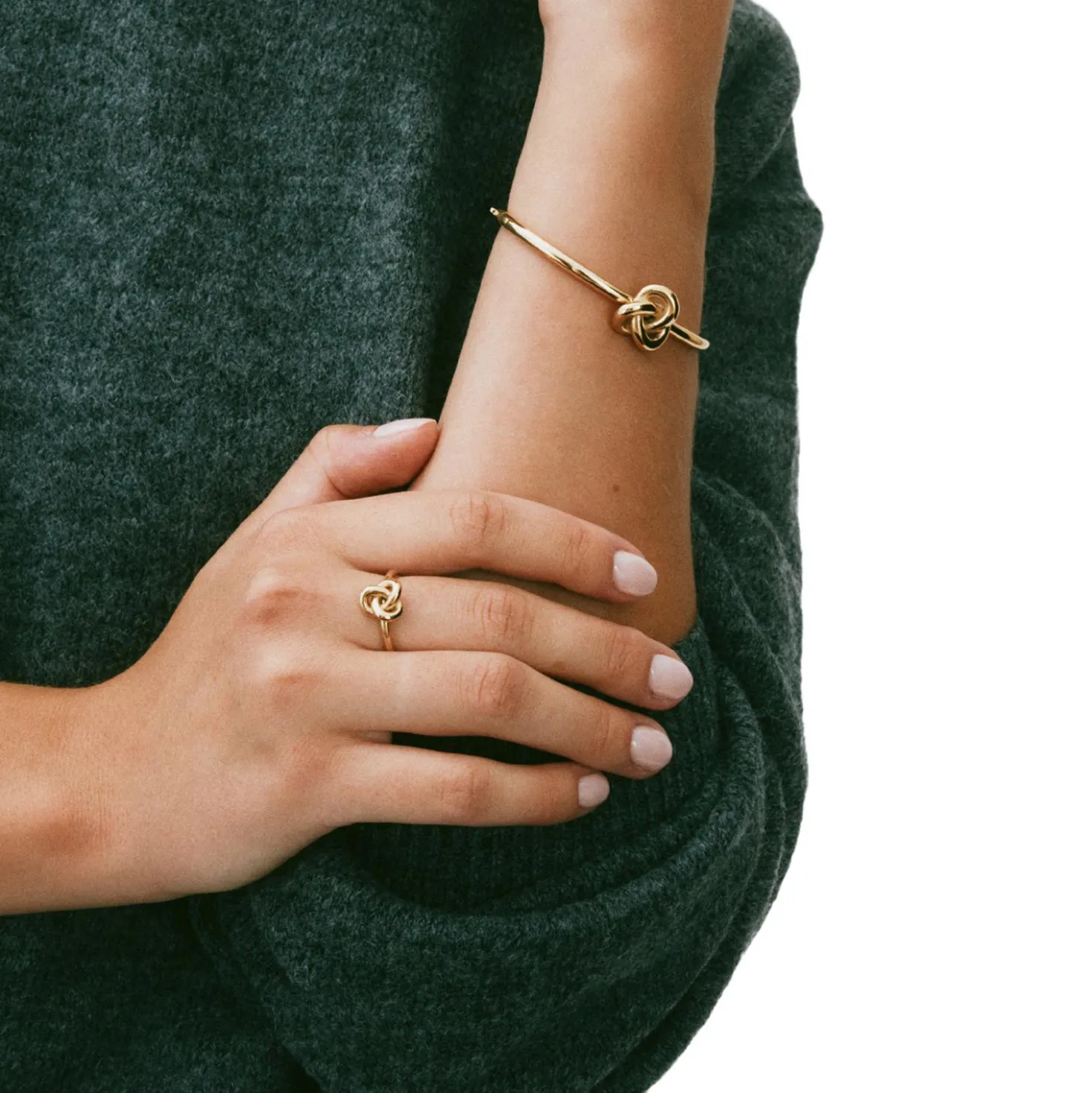 Ring Infinity Knot S Gold