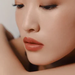 Rouge Hermès, Seidig glänzender Lippenstift, Beige Sanguine
