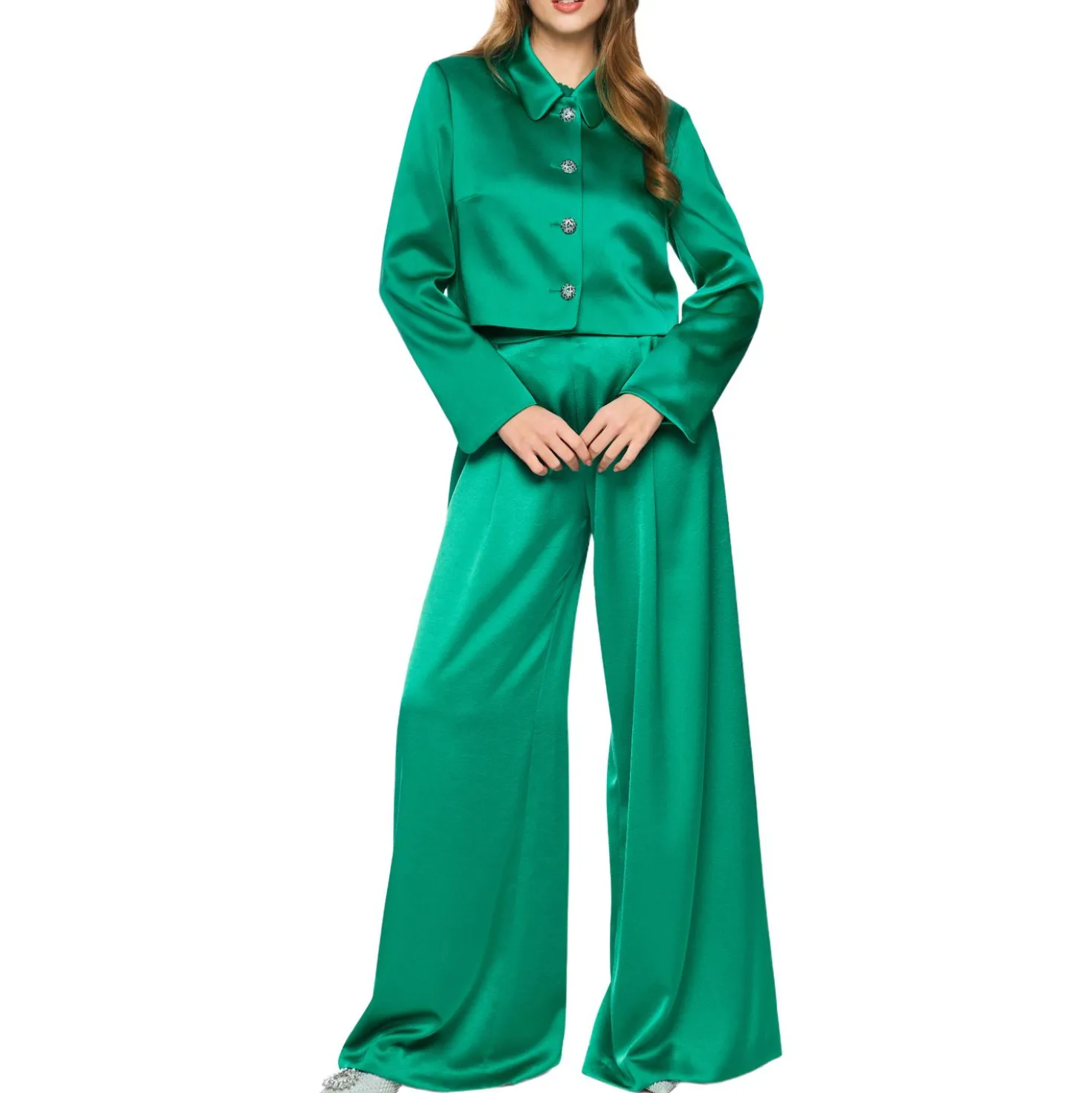 Satinjacke mit strassknöpfen