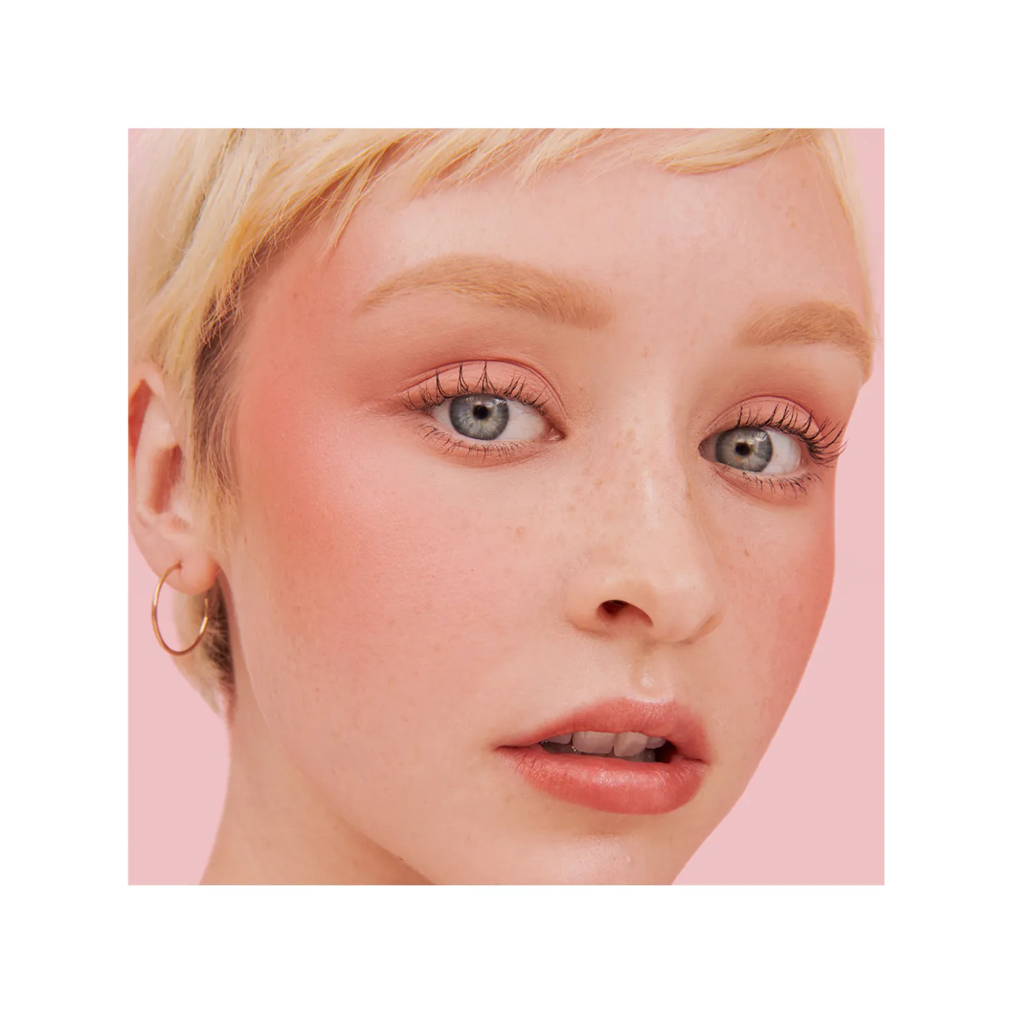 Silky-Soft Powder Blush Mini