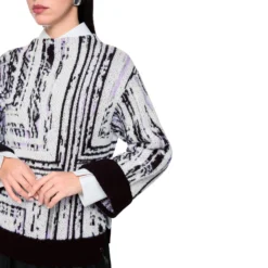 Statement pullover knitted in germany