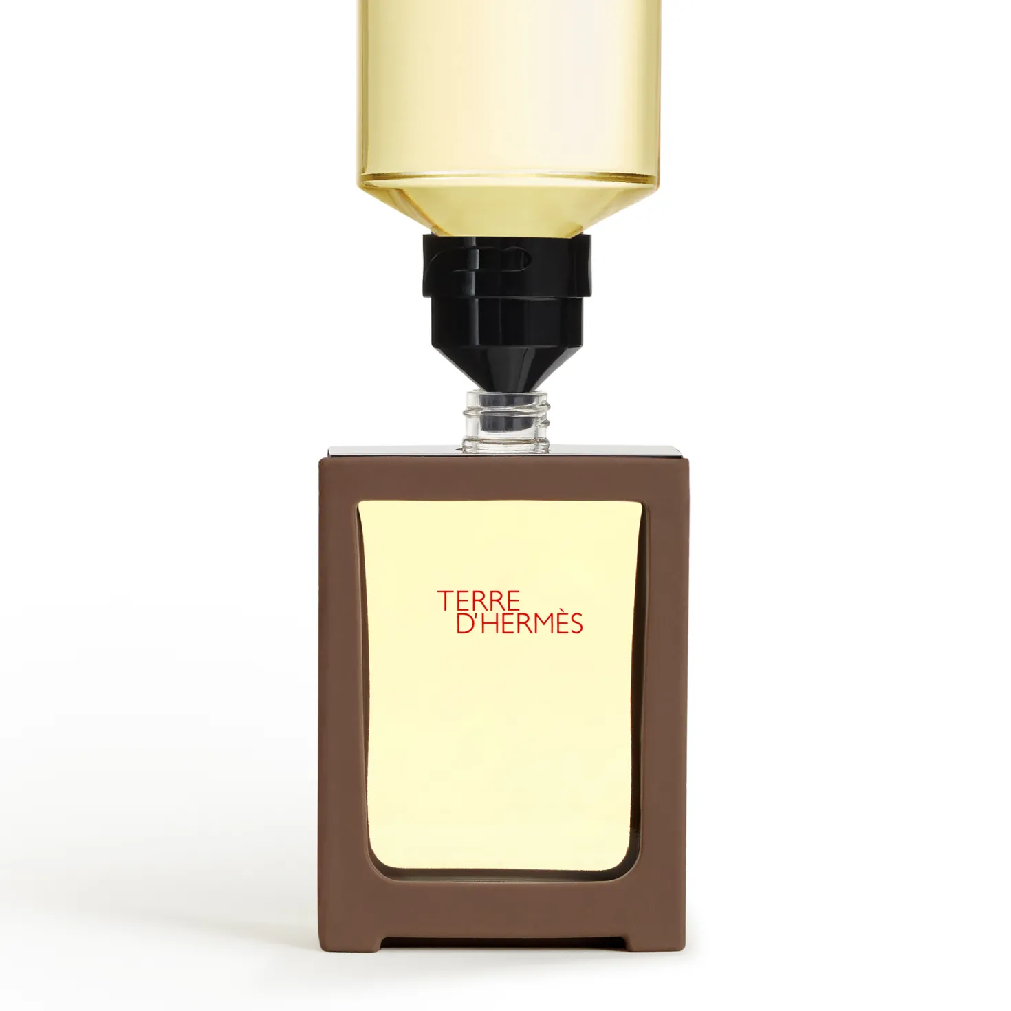 Terre d'Hermès 121 Gramm - Eau de Toilette Refillable Spray + Refill Bottle