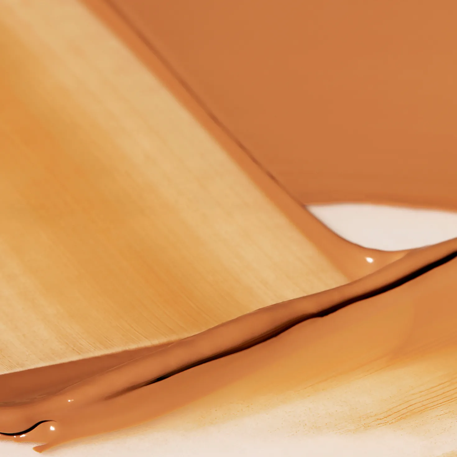 The Luminous Lifting Cushion Foundation SPF 20