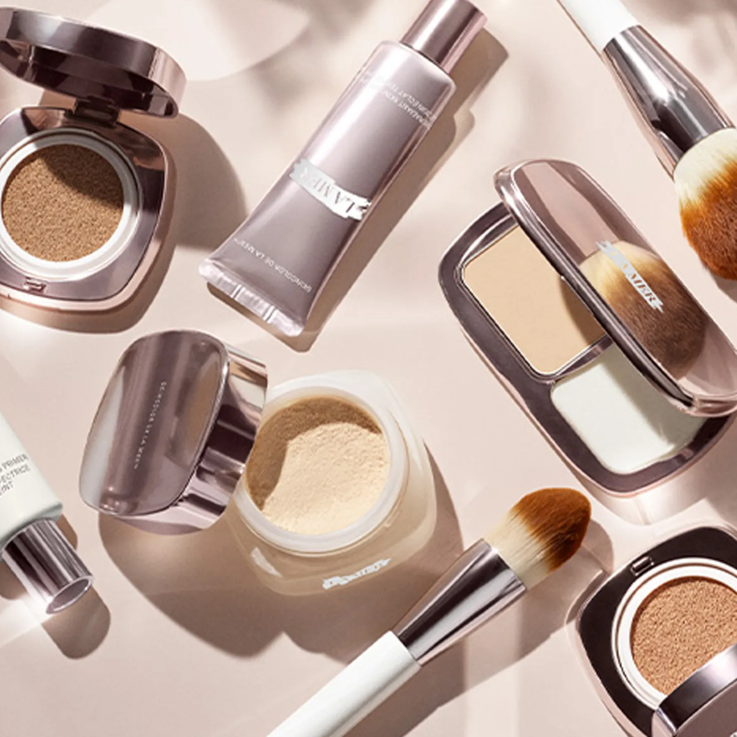 The Luminous Lifting Cushion Foundation SPF 20