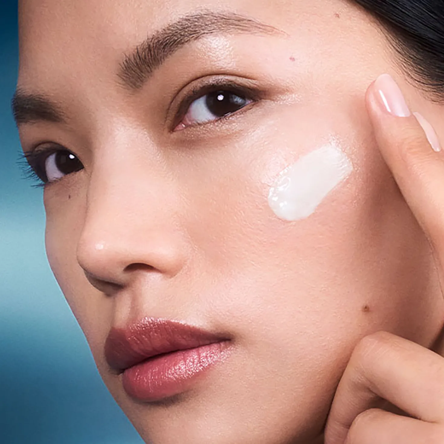 The Moisturizing Fresh Cream