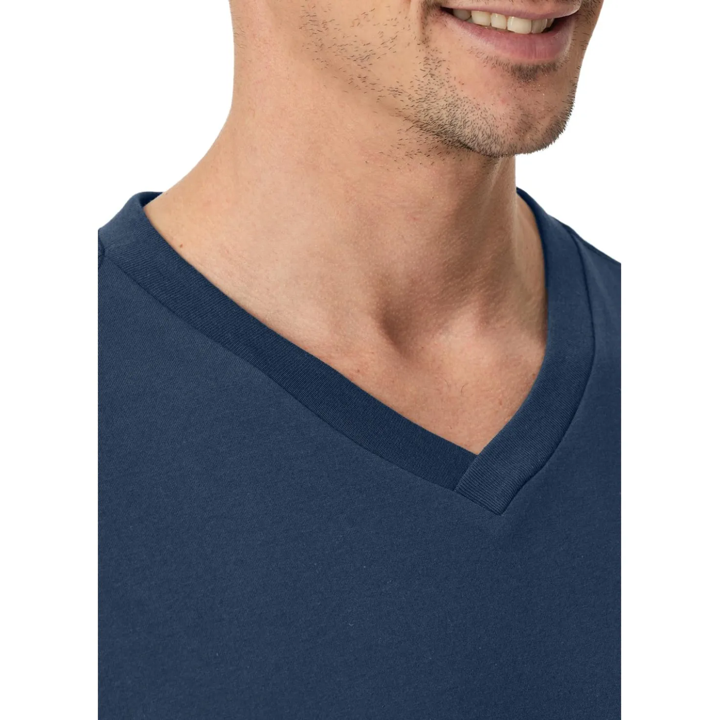 T-shirt v-ausschnitt
