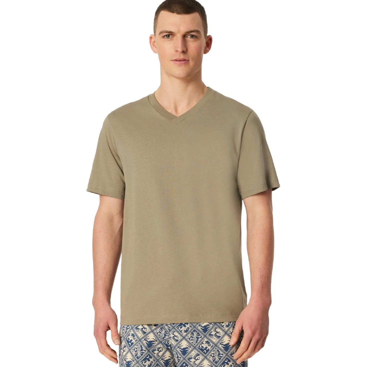 T-shirt v-ausschnitt