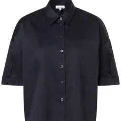 Verkürzte hemdbluse