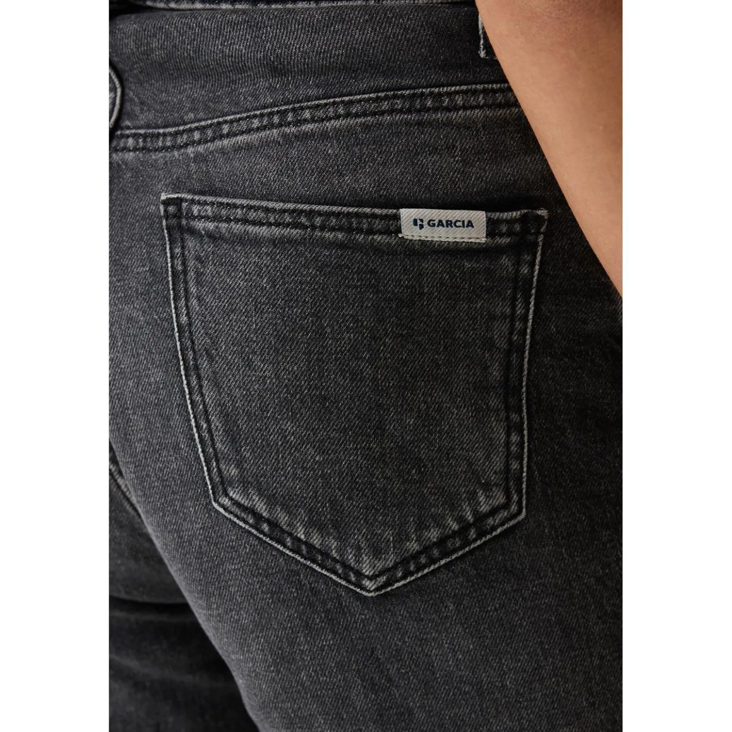 Wide-Leg-Jeans