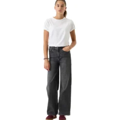 Wide-Leg-Jeans